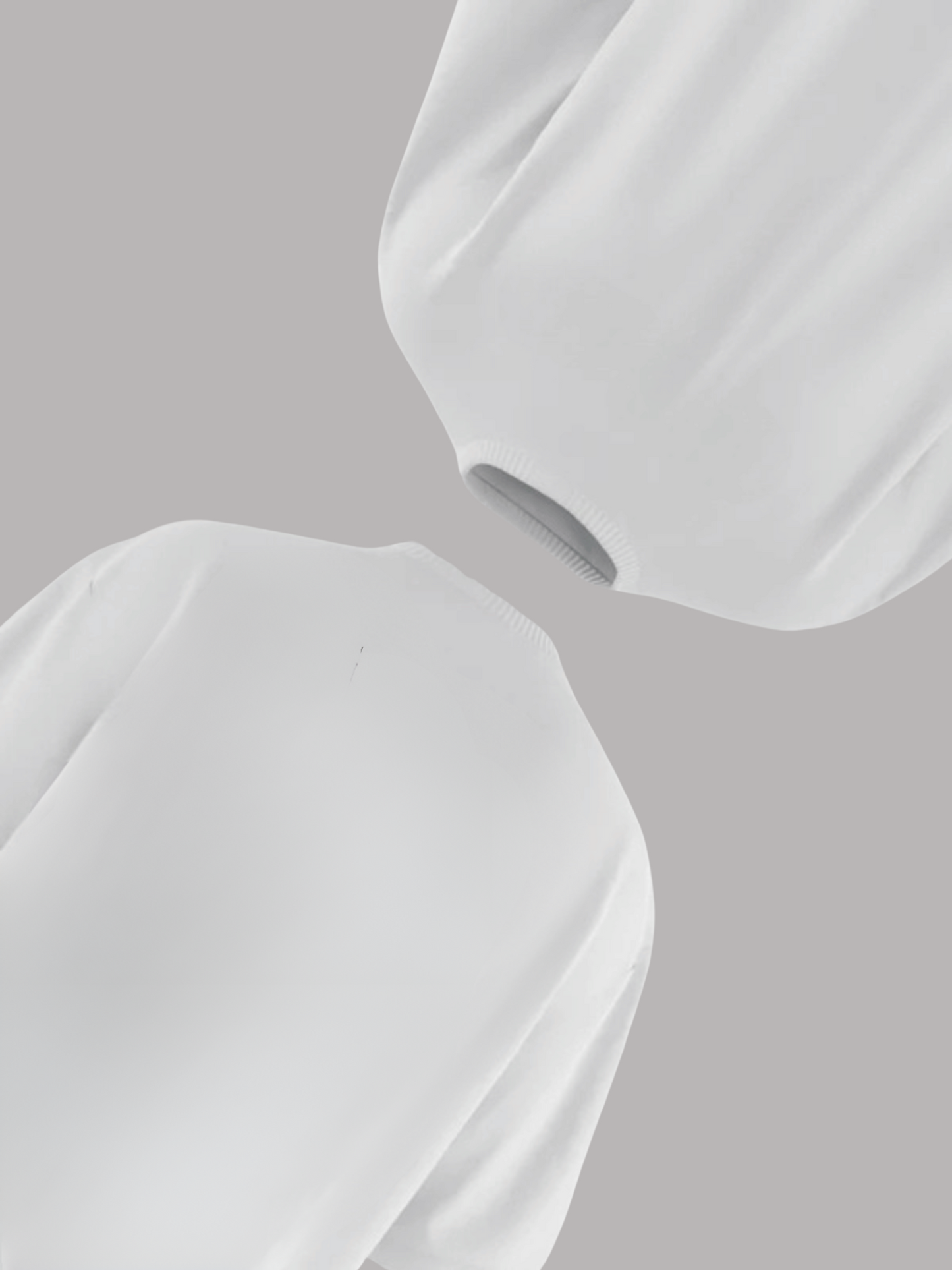 BASIC OVERSIZED WHITE TSHIRT