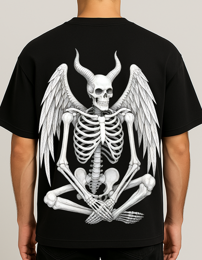 HELLWING OVERSIZED TSHIRT